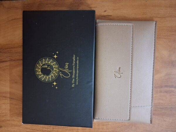 Premium women’s long clutch wallet with multiple compartments and zipper pocket